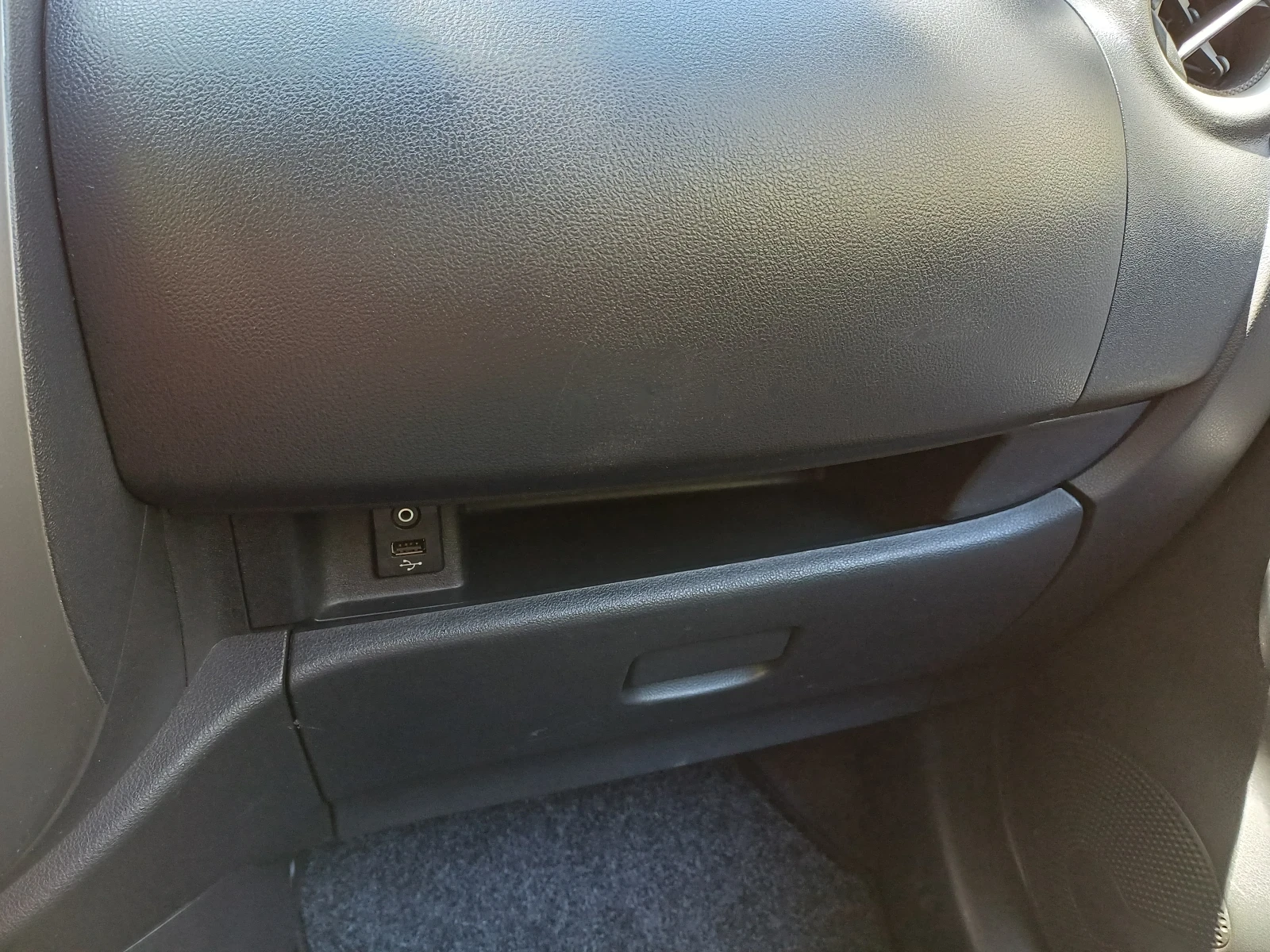 Nissan Micra, снимка 9 - Автомобили и джипове - 54345041