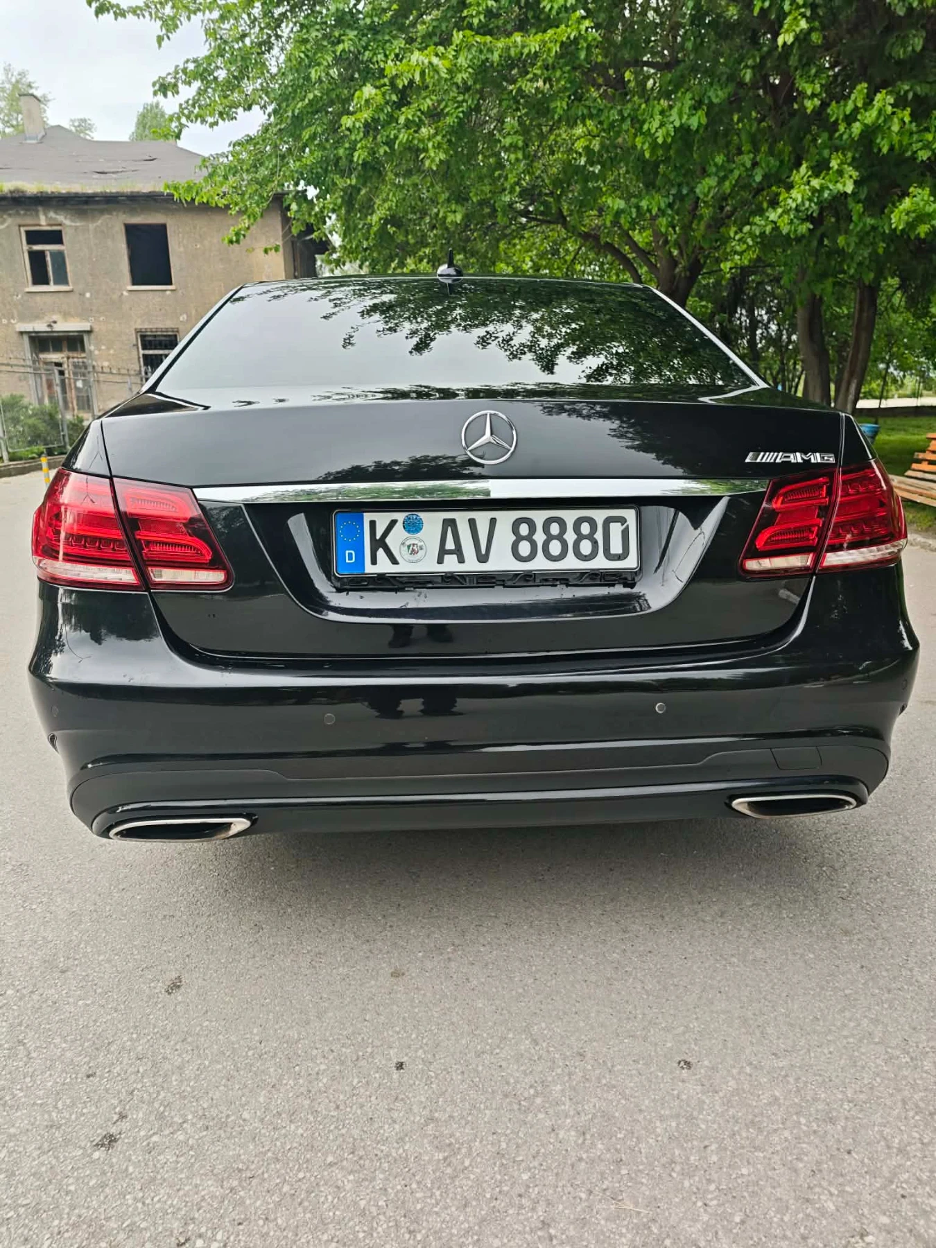 Mercedes-Benz E 220 AMG пакет, снимка 6 - Автомобили и джипове - 54569224