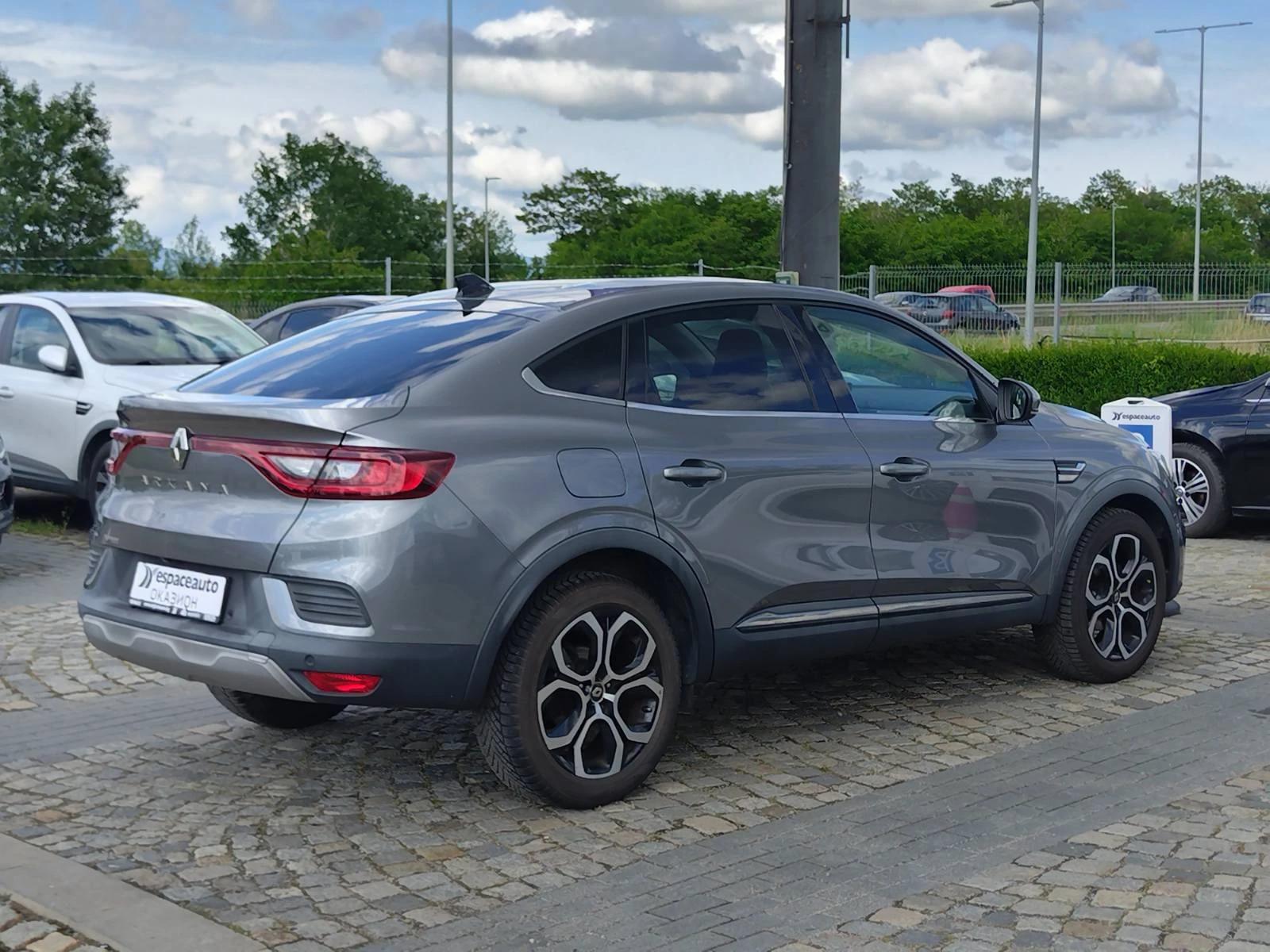 Renault Arkana 1.3Tce/140К.с./TECHNO, снимка 4 - Автомобили и джипове - 54788111