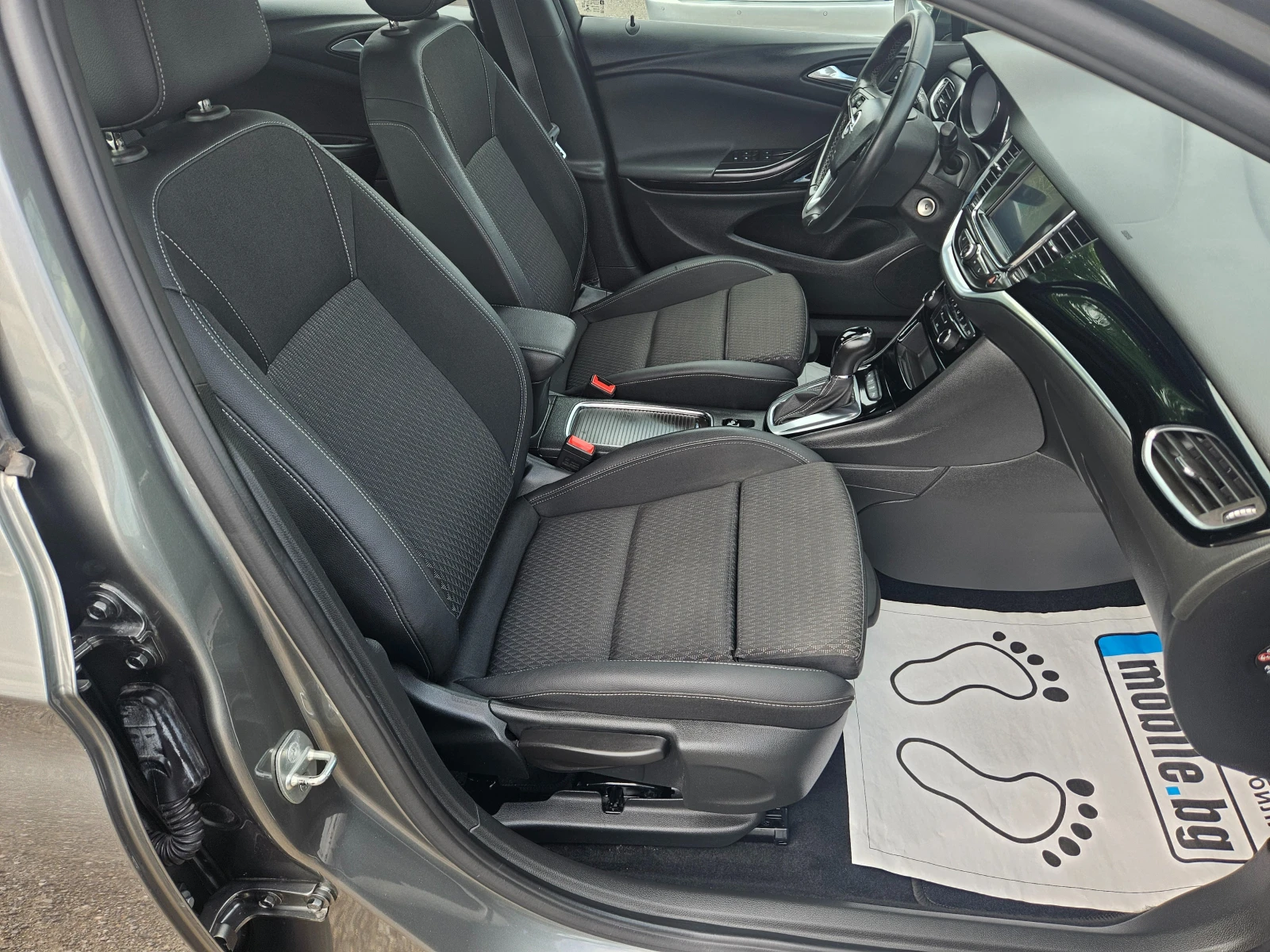 Opel Astra 1.6TDCI АВТОМАТИК-НАВИГАЦИЯ-ПЕРФЕКТНА, снимка 15 - Автомобили и джипове - 55135977
