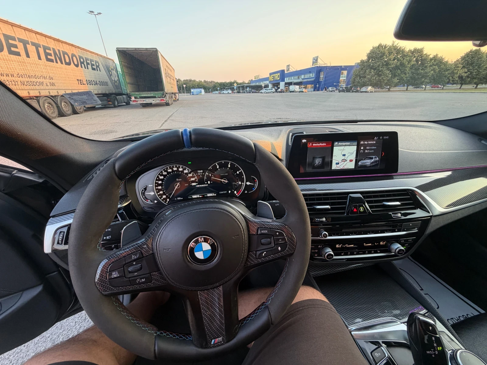 BMW 540 D/xDrive/M Sport/EURO 6/FULL/УНИКАТ/БАРТЕР/ЛИЗИНГ!, снимка 11 - Автомобили и джипове - 55772943
