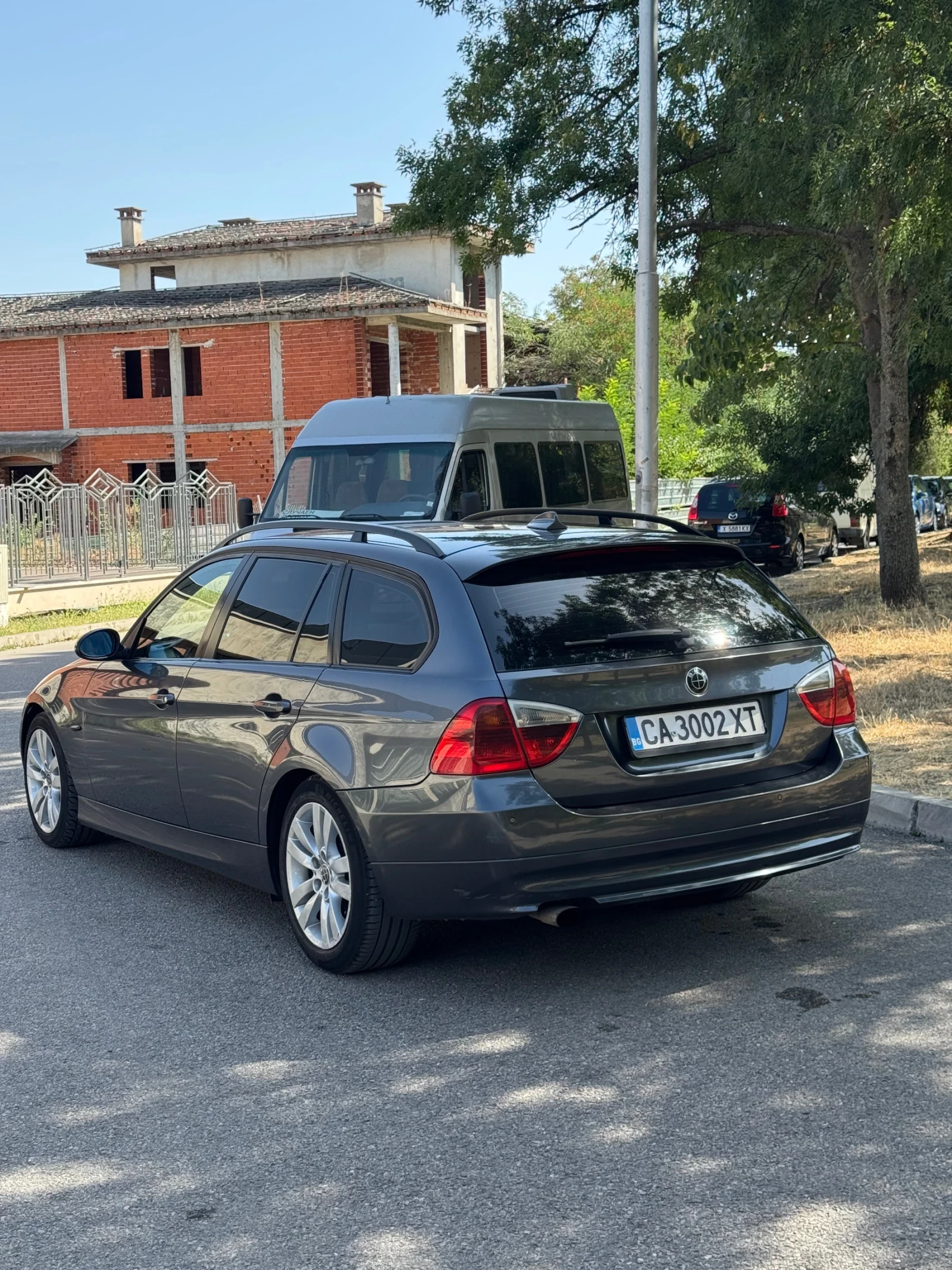 BMW 320, снимка 4 - Автомобили и джипове - 55868086