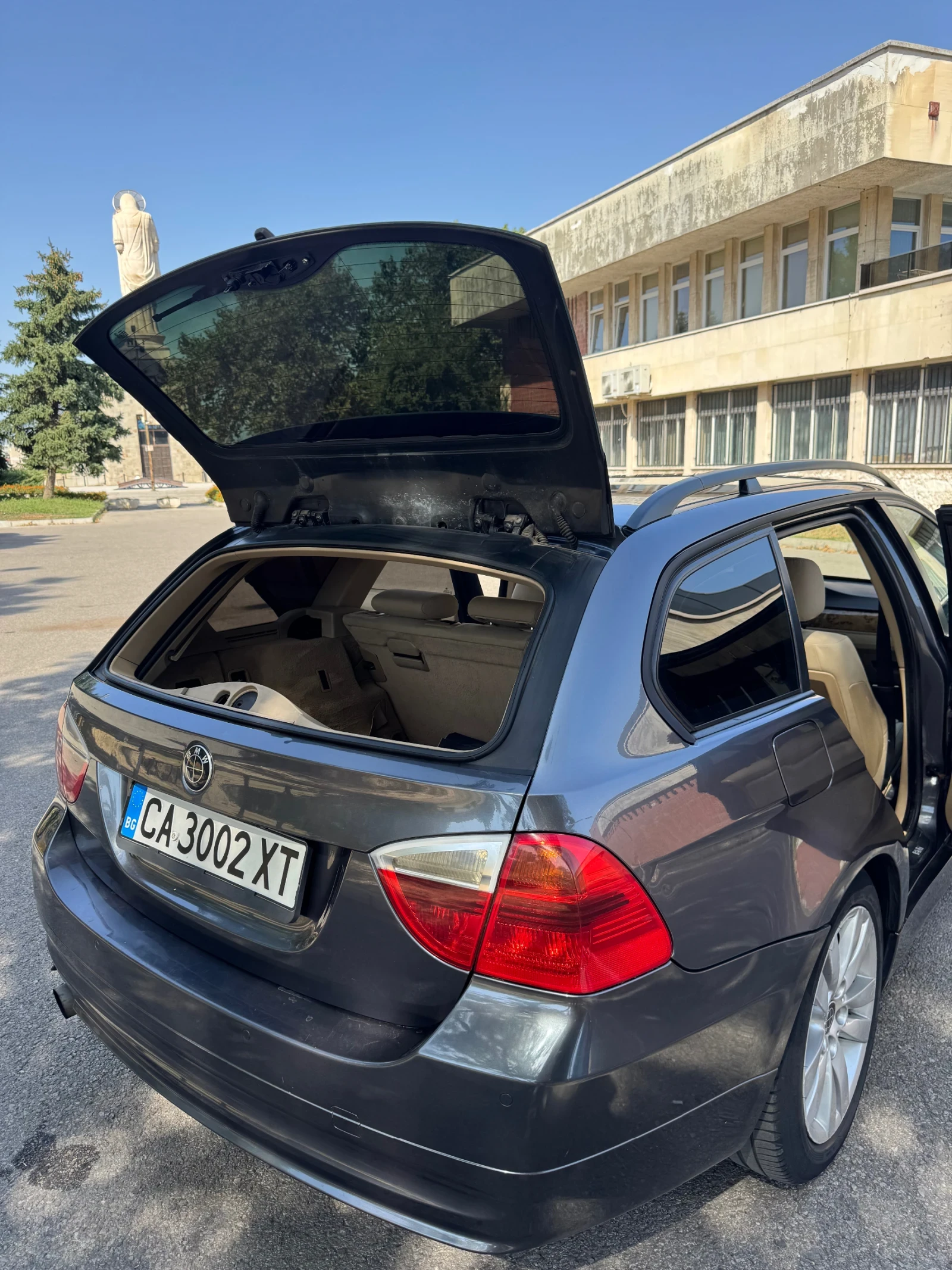 BMW 320, снимка 7 - Автомобили и джипове - 55868086