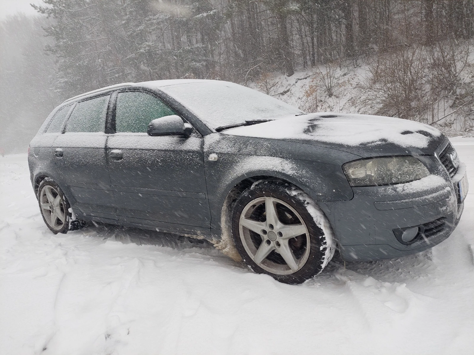 Audi A3 2.0 TDI, снимка 2 - Автомобили и джипове - 55950716