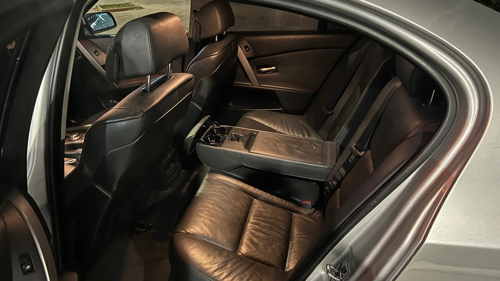 BMW 530, снимка 11 - Автомобили и джипове - 56020363