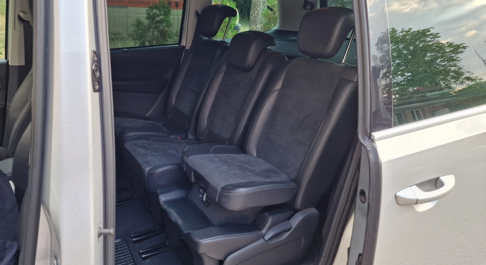 VW Sharan, снимка 7 - Автомобили и джипове - 56195454