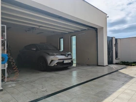 Toyota C-HR - 16900 € / 33053.53 лв. - 23407432 15