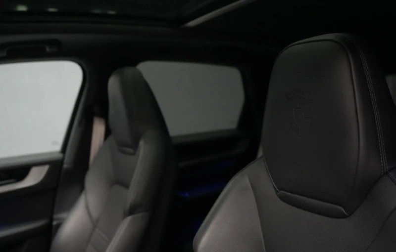 Porsche Cayenne, снимка 14 - Автомобили и джипове - 51618880