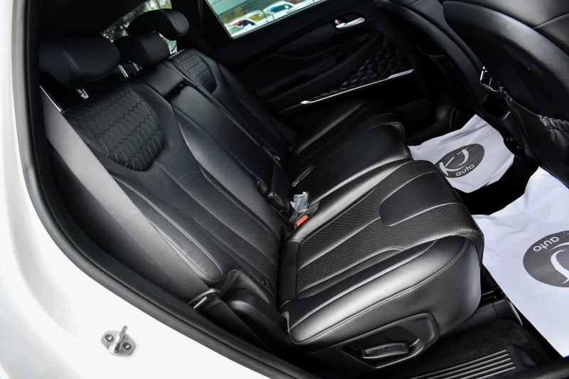 Hyundai Santa fe 2.2, снимка 12 - Автомобили и джипове - 51920244