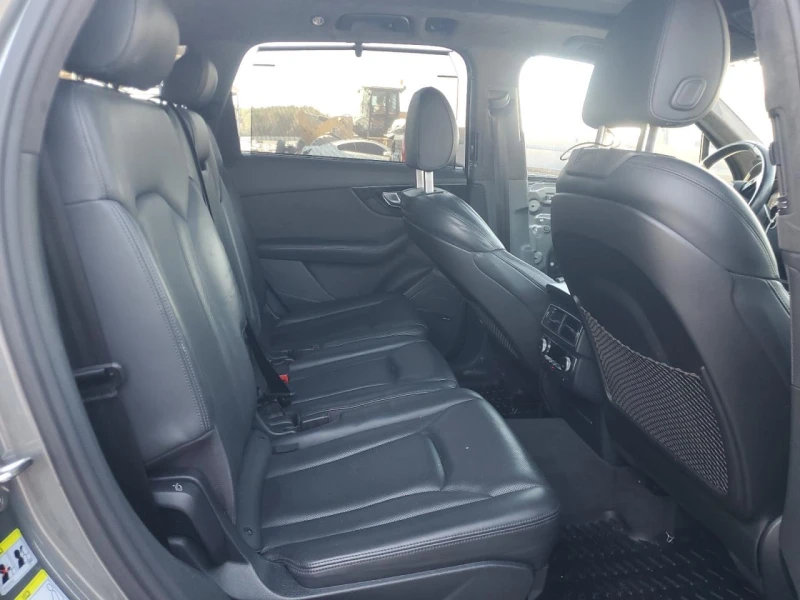 Audi Q7 PRESTIGE* QUATTRO* DISTRONIC* 360* DIGITAL* КОЖА* , снимка 11 - Автомобили и джипове - 52628528