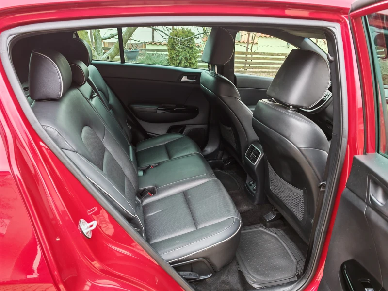 Kia Sportage 2.0CRDI-GT line-135кс/КОЖА/НАВИГАЦИЯ/ЕВРО 6, снимка 10 - Автомобили и джипове - 53474782
