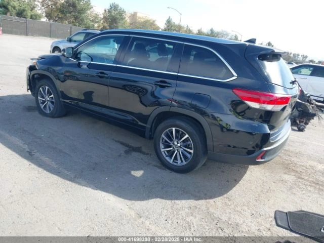 Toyota Highlander XLE CARFAX АВТО КРЕДИТ - изображение 8