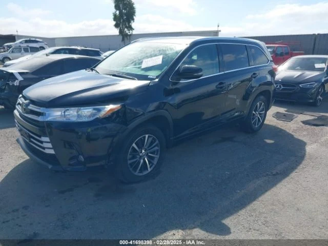 Toyota Highlander XLE CARFAX АВТО КРЕДИТ - изображение 2