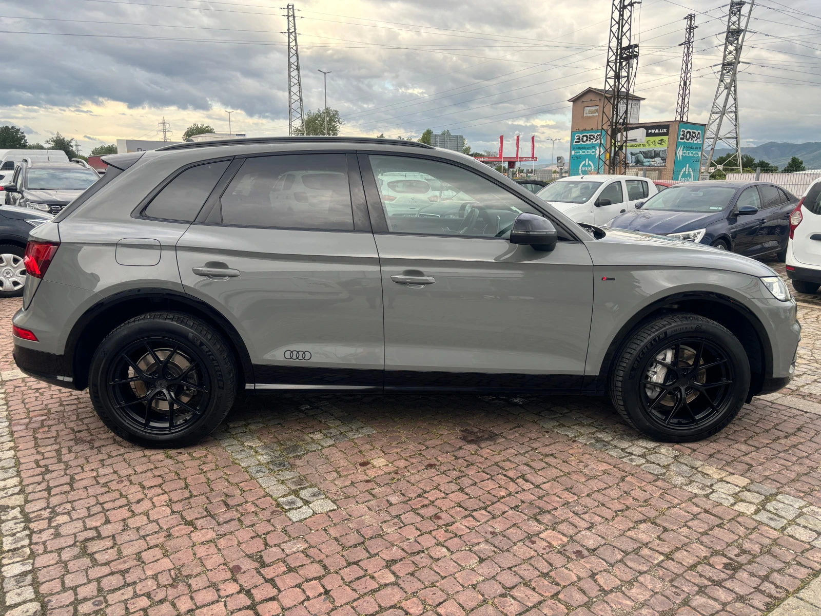 Audi Q5 2000 куб./190 к.с. Sport 40TDI quattro S tronic - изображение 3