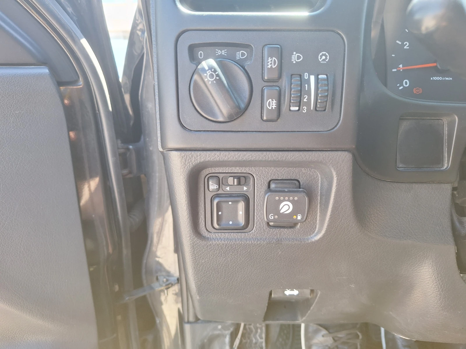 Opel Frontera B - изображение 6