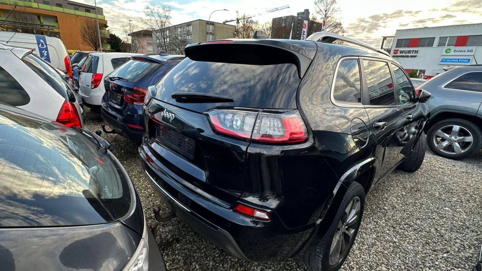 Jeep Cherokee 2.2TD-195кс. NAVY - изображение 2