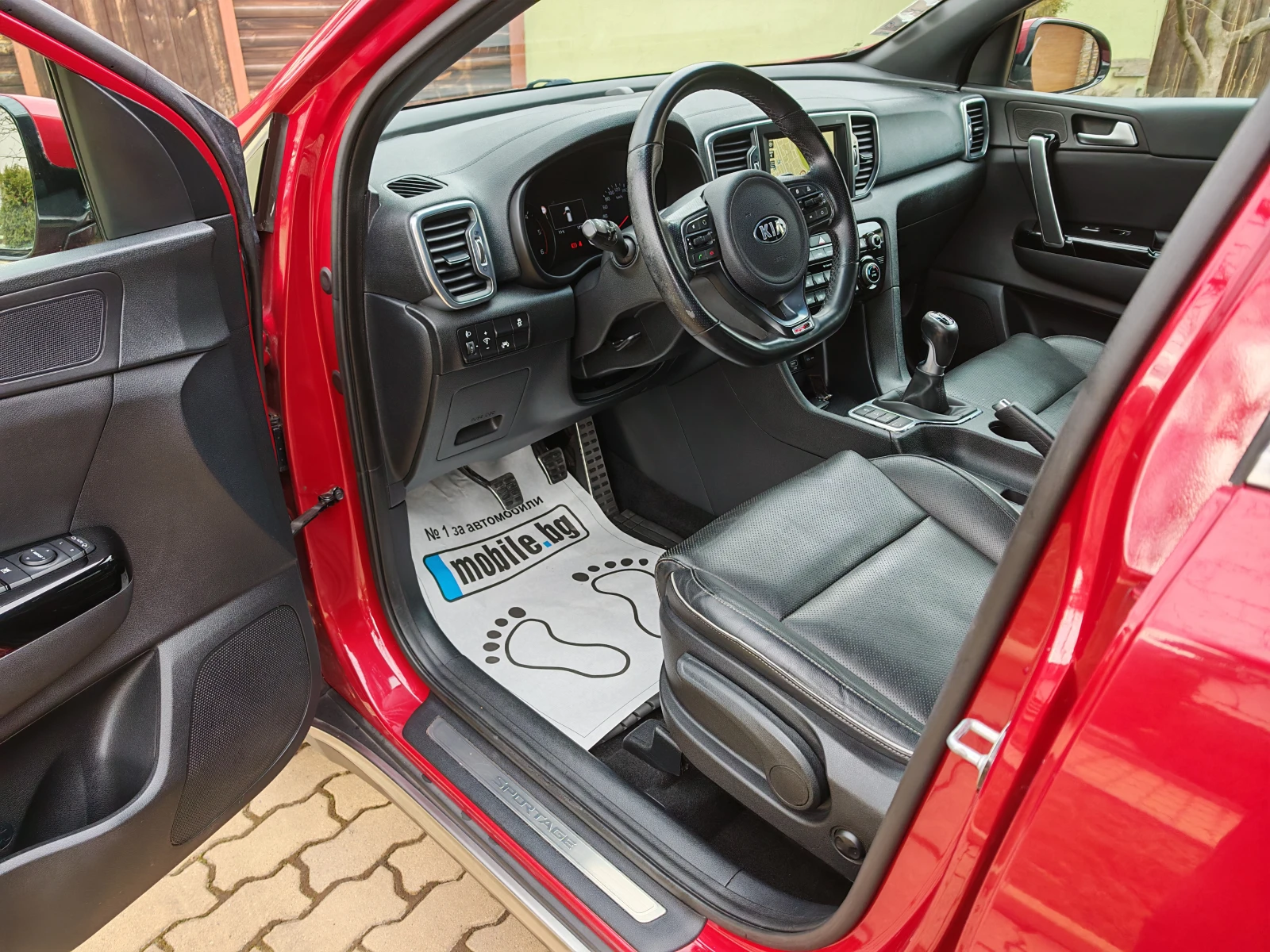 Kia Sportage 2.0CRDI-GT line-135кс/КОЖА/НАВИГАЦИЯ/ЕВРО 6 - изображение 7