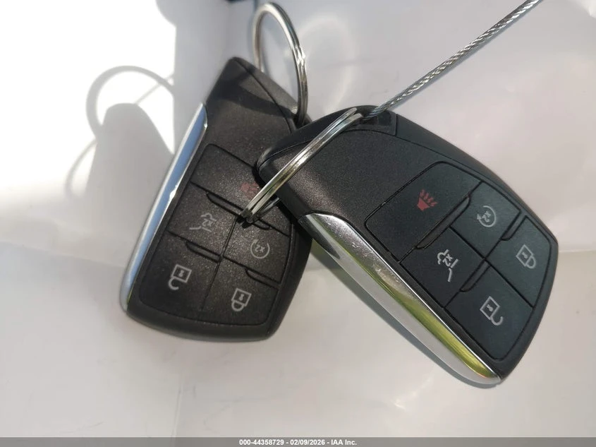 Buick Encore 2.0l Envision Essence Fwd, снимка 11 - Автомобили и джипове - 53789827