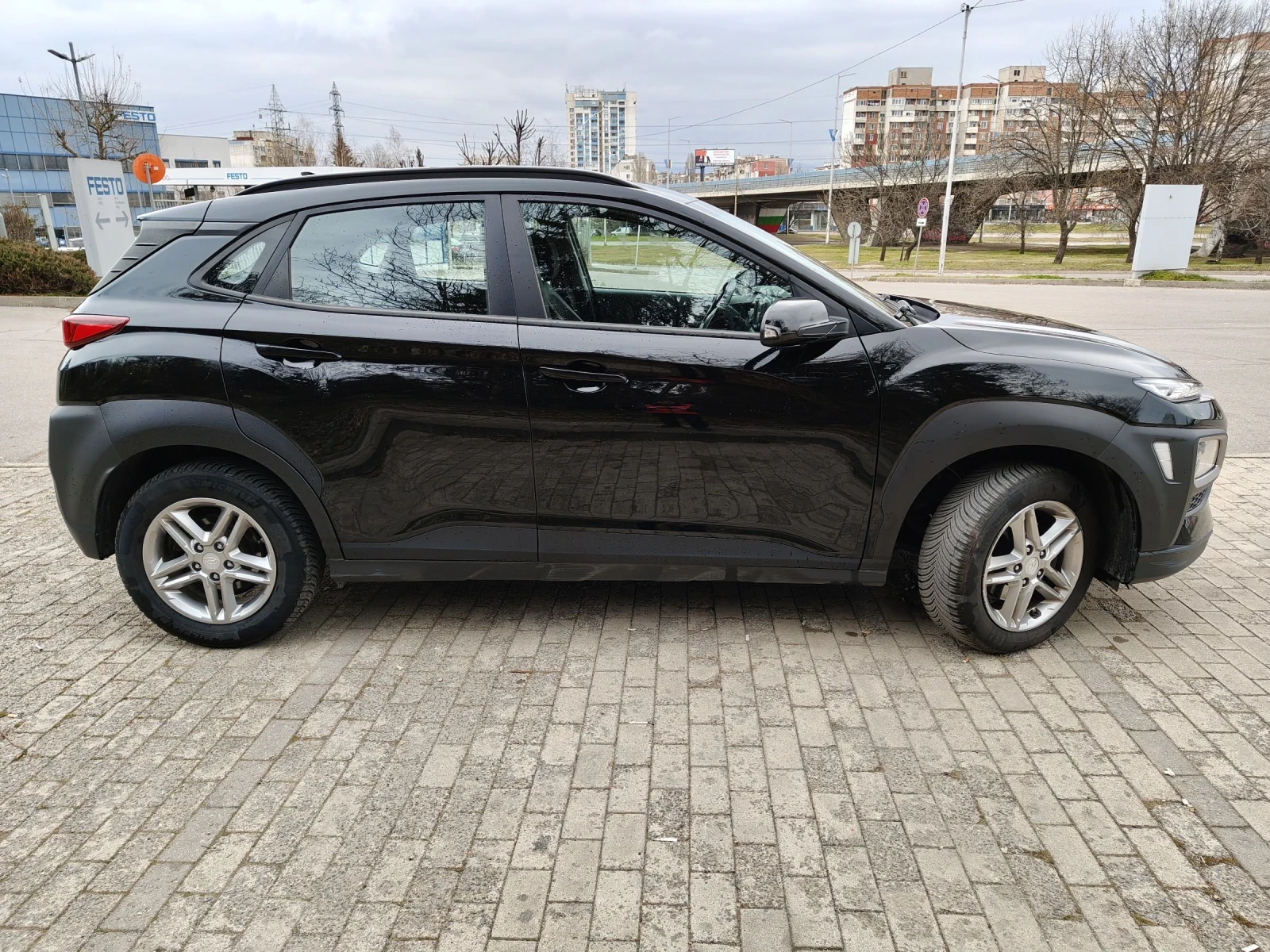 Hyundai Kona 1.6 crdi , снимка 3 - Автомобили и джипове - 53888653