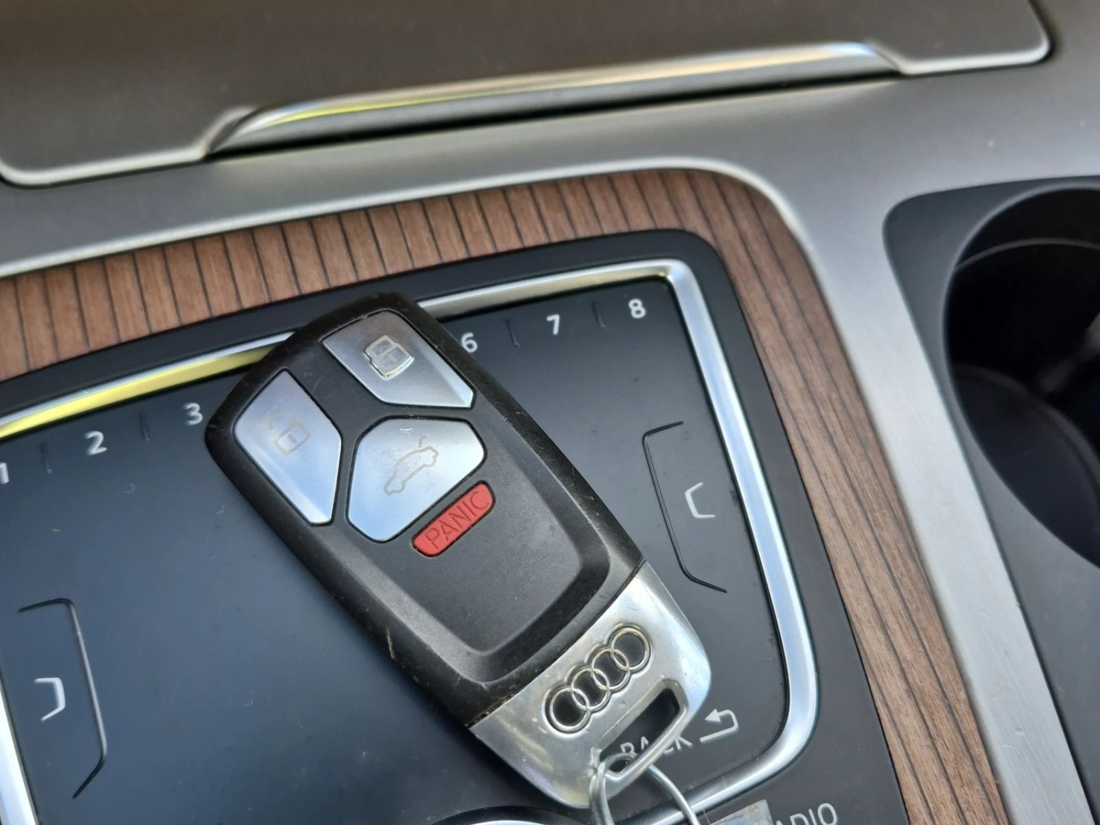 Audi Q7 PRESTIGE С РЕГИСТРАЦИЯ & АВТО КРЕДИТ, снимка 13 - Автомобили и джипове - 53985383