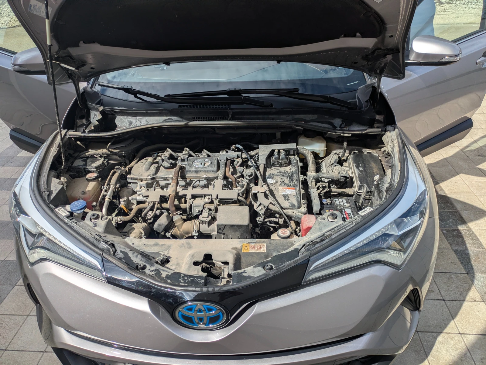 Toyota C-HR, снимка 13 - Автомобили и джипове - 54038863