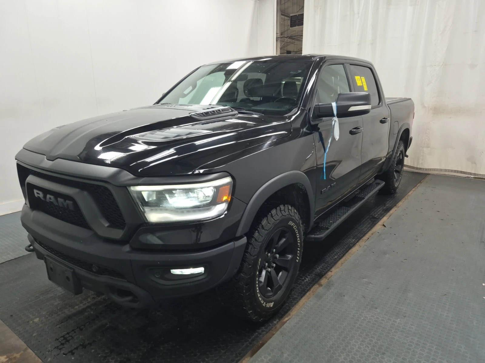 Dodge RAM 1500 REBEL* 5.7* AWD* CARFAX* АВТО КРЕДИТ* 