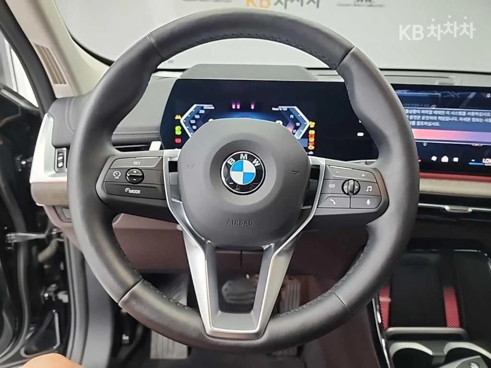 BMW X1 xDrive20i* ПОДГРЕВ* HEAD-UP* HARMAN* 360* PANO, снимка 9 - Автомобили и джипове - 55254916