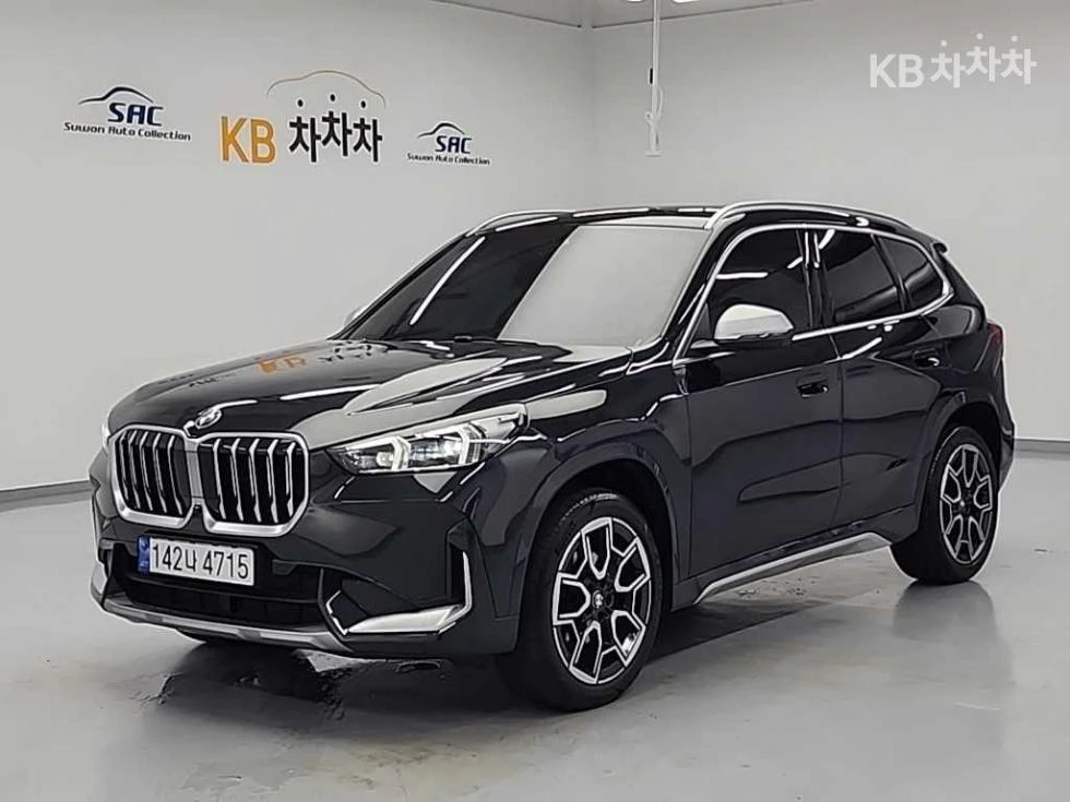 BMW X1 xDrive20i* ПОДГРЕВ* HEAD-UP* HARMAN* 360* PANO