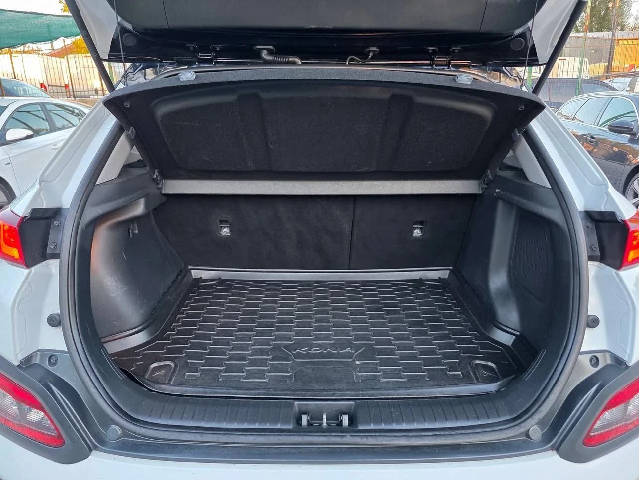 Hyundai Kona 64KW 204K.C. / LEVEL 6 / SOH 100%  | Mobile.bg � ����������� 15