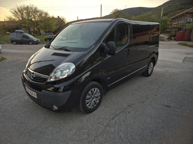 Opel Vivaro 2.0CDTI L1H1 DC  84KW, снимка 3 - Бусове и автобуси - 47696197