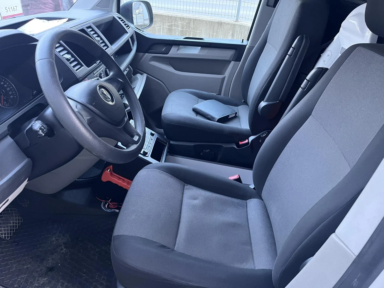 VW Transporter, снимка 10 - Бусове и автобуси - 53844717