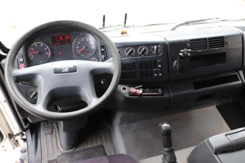 Man Tgl  8.180 Животновоз, ретардер, снимка 13 - Камиони - 52447565