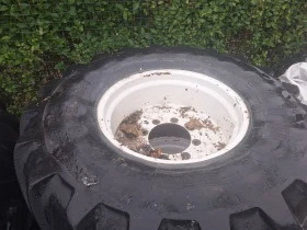 Гуми, снимка 4