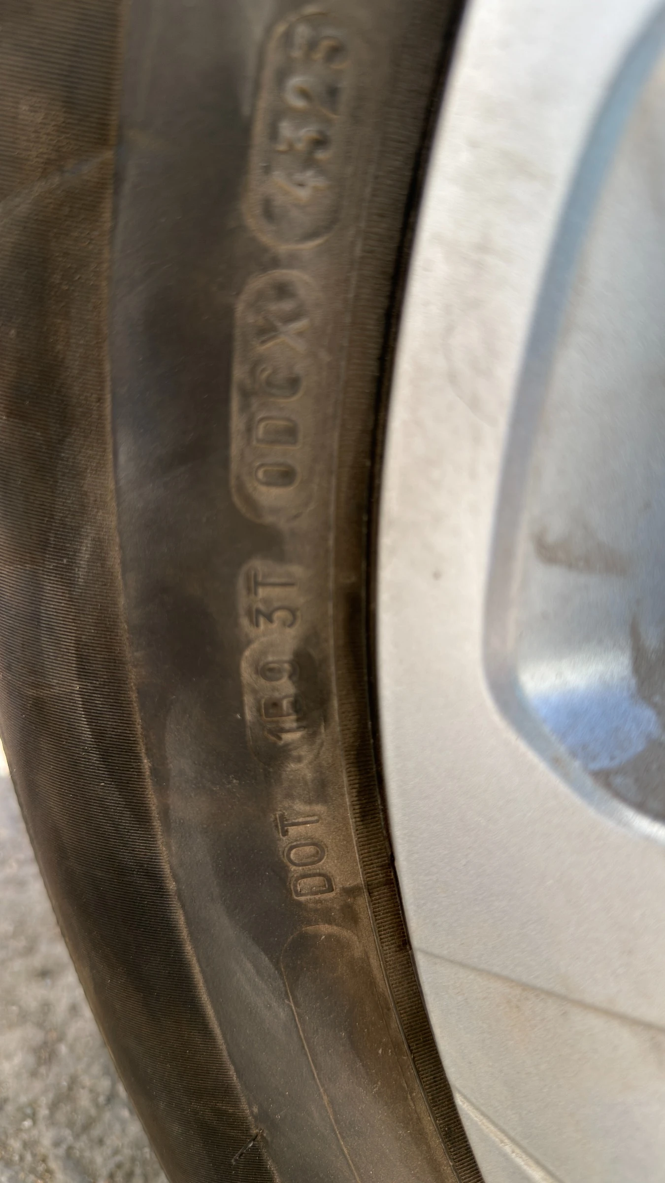 Гуми Всесезонни 225/65R17, снимка 2 - Гуми и джанти - 54342303