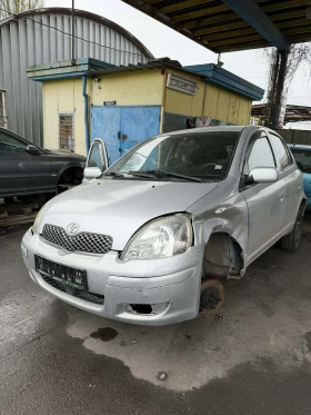Toyota Yaris 1.3 vvt-i, снимка 4