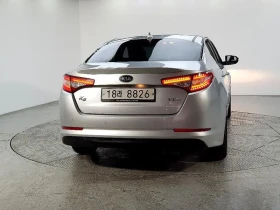 Kia K5 Hybrid Luxury, снимка 3