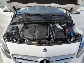 Mercedes-Benz B 200 2019 год, снимка 15 - Автомобили и джипове - 41886916