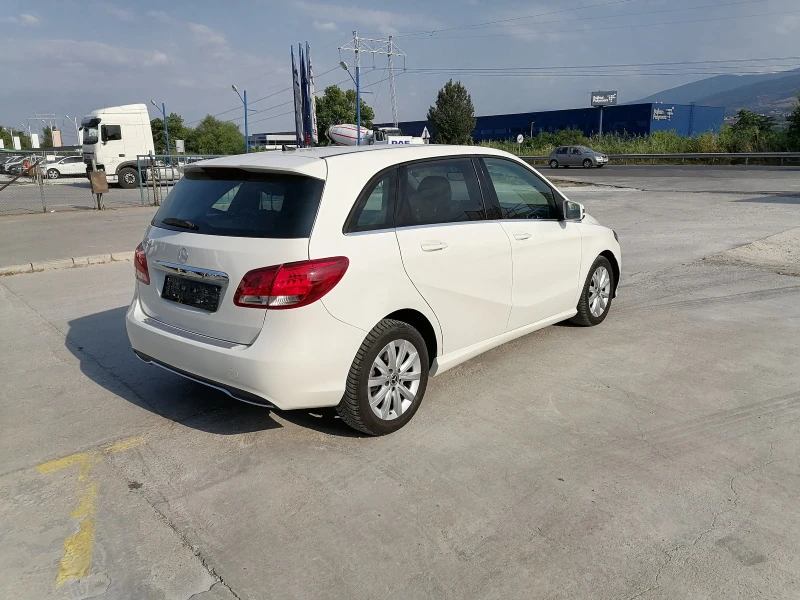 Mercedes-Benz B 200 2019 год, снимка 6 - Автомобили и джипове - 41886916