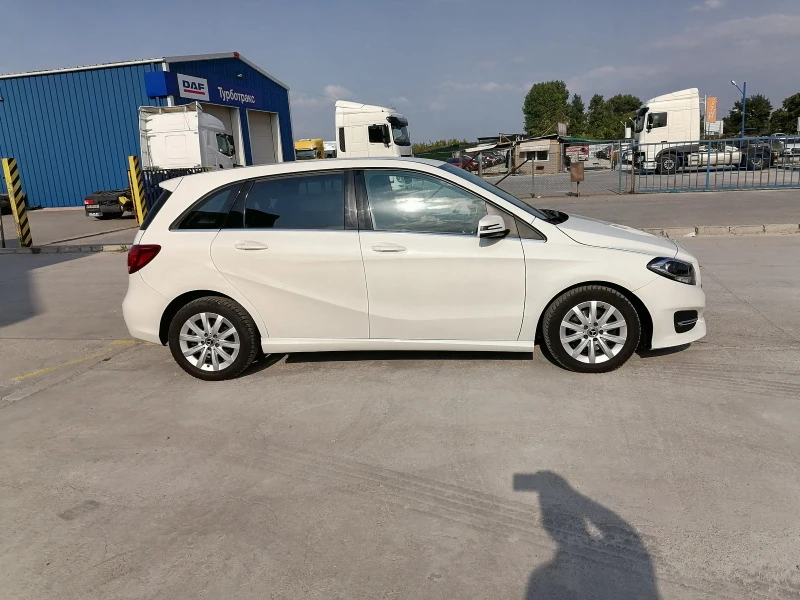 Mercedes-Benz B 200 2019 год, снимка 7 - Автомобили и джипове - 41886916