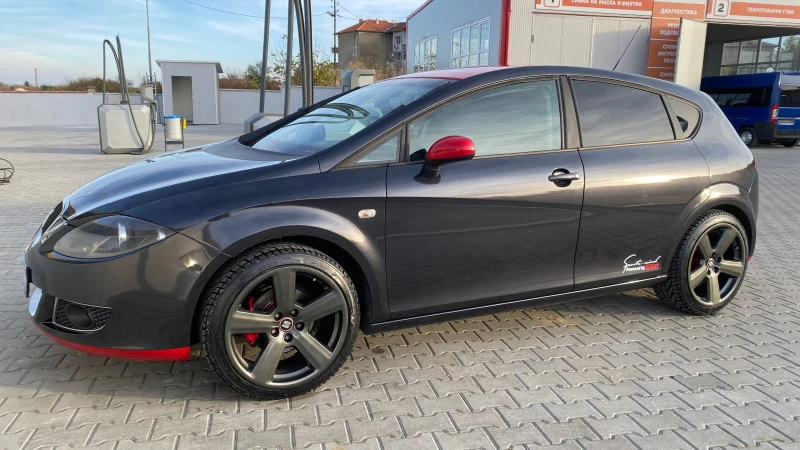 Seat Leon 1.6 LPG, снимка 8 - Автомобили и джипове - 47747659