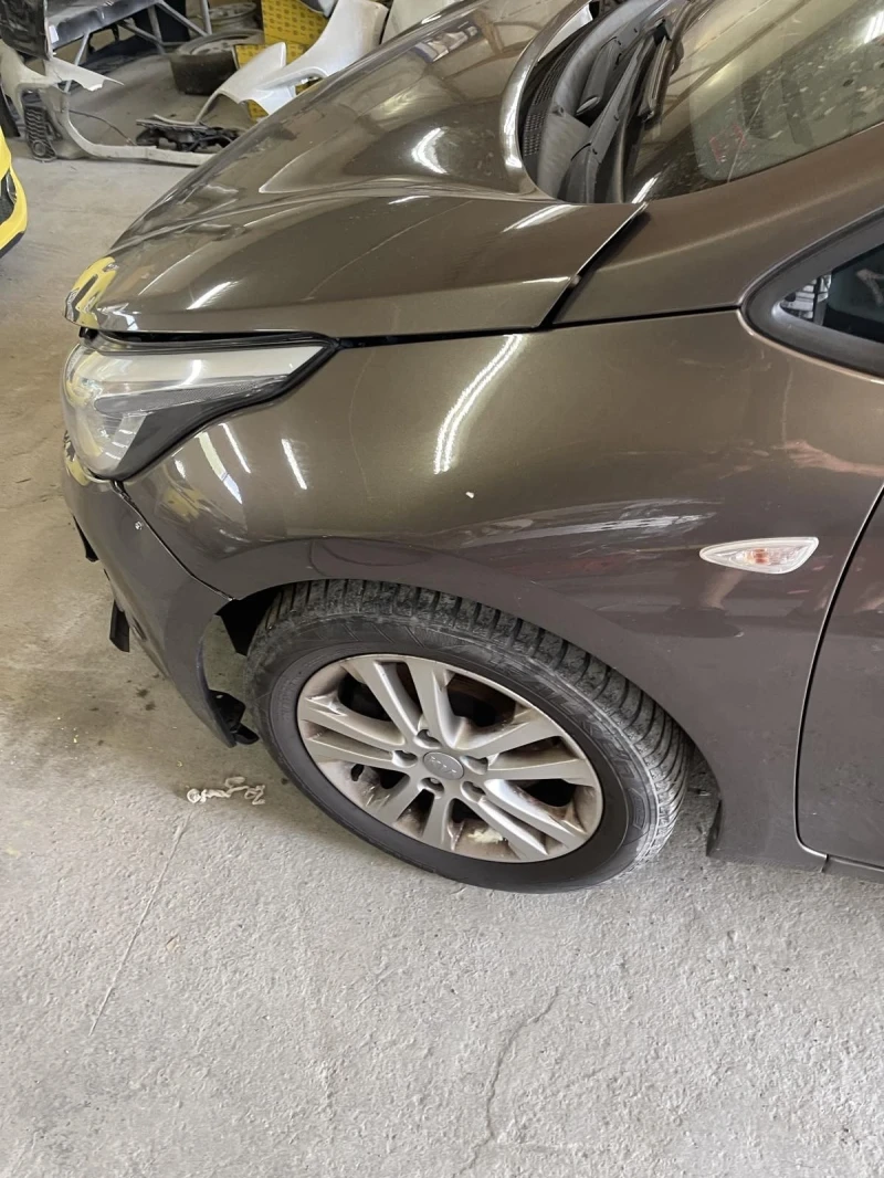 Kia Ceed 1.4 бензин , снимка 5 - Автомобили и джипове - 47061336