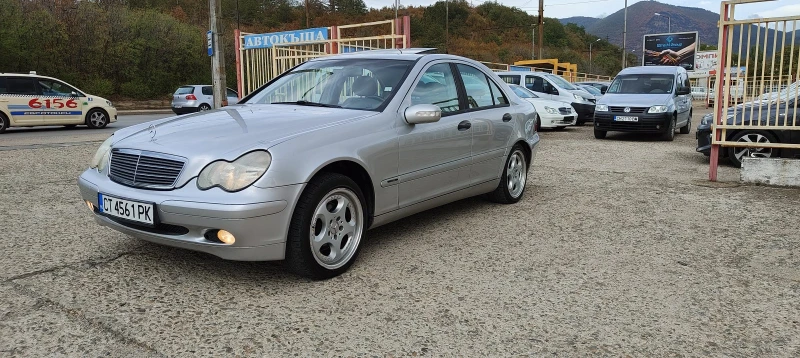 Mercedes-Benz C 220 D-Седан-Automat, снимка 3 - Автомобили и джипове - 47300697