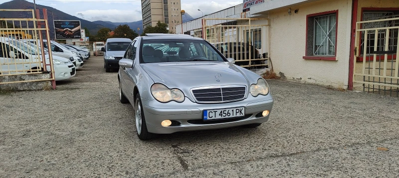 Mercedes-Benz C 220 D-Седан-Automat, снимка 2 - Автомобили и джипове - 47300697