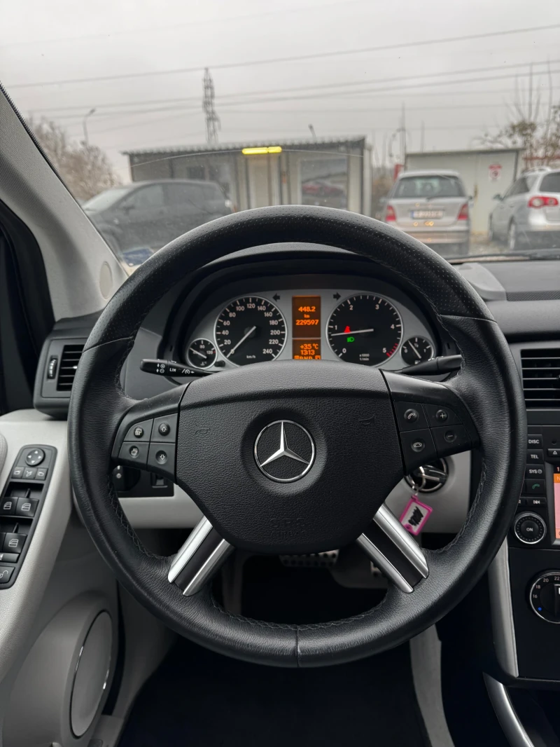 Mercedes-Benz B 200 200CDI, снимка 6 - Автомобили и джипове - 48174901