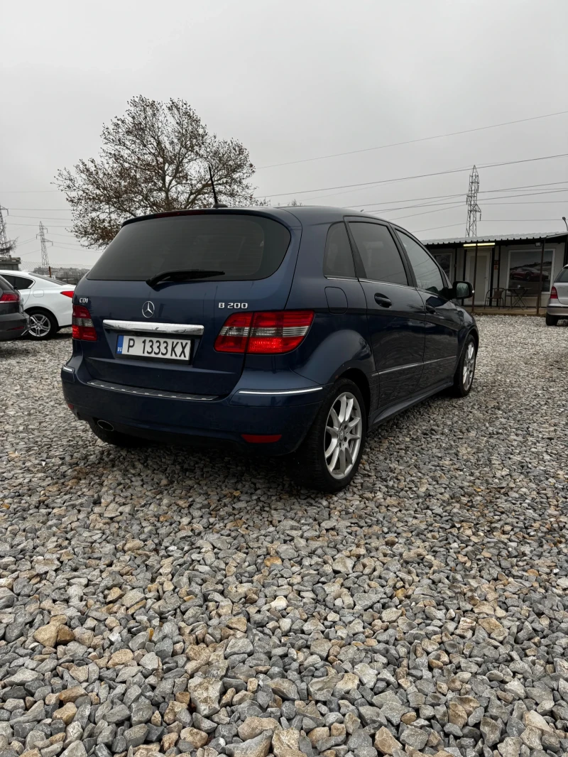 Mercedes-Benz B 200 200CDI, снимка 4 - Автомобили и джипове - 48174901