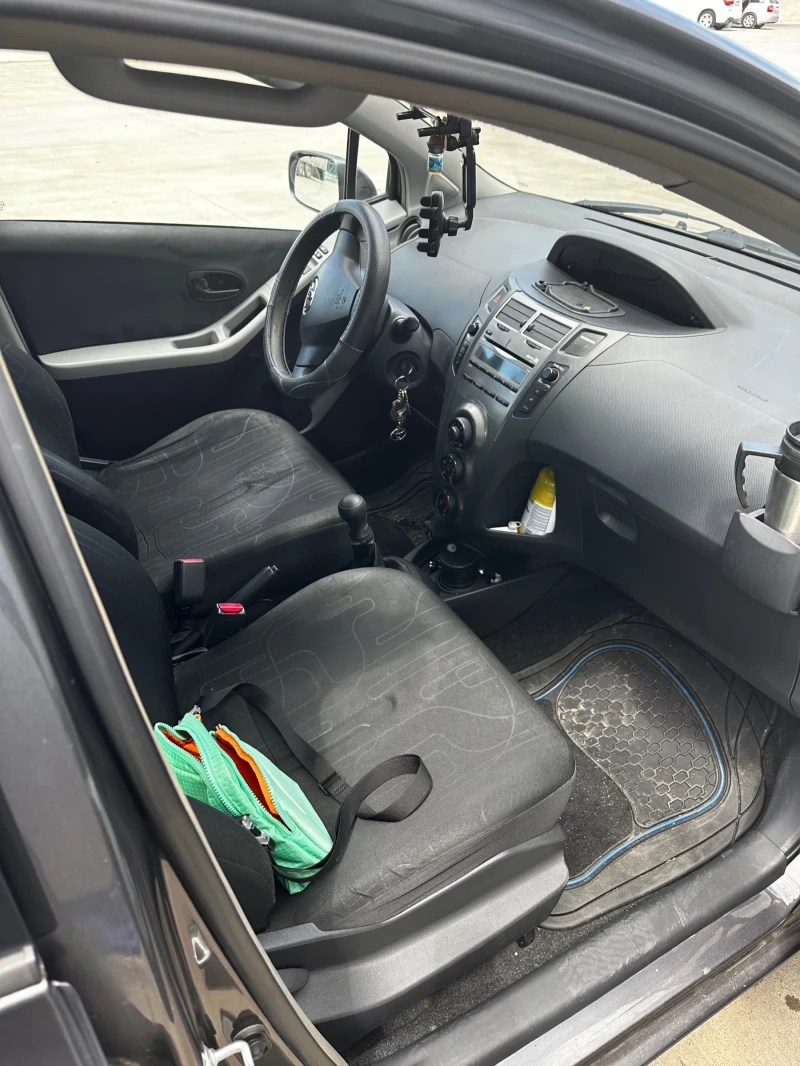 Toyota Yaris, снимка 7 - Автомобили и джипове - 48869262