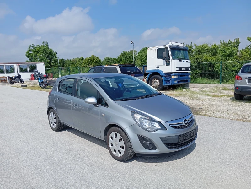 Opel Corsa Газ- бензин , снимка 6 - Автомобили и джипове - 50242609