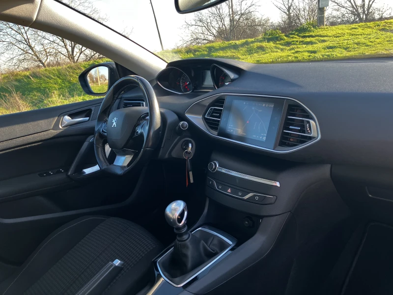 Peugeot 308 1.6 HDI, снимка 7 - Автомобили и джипове - 52912987
