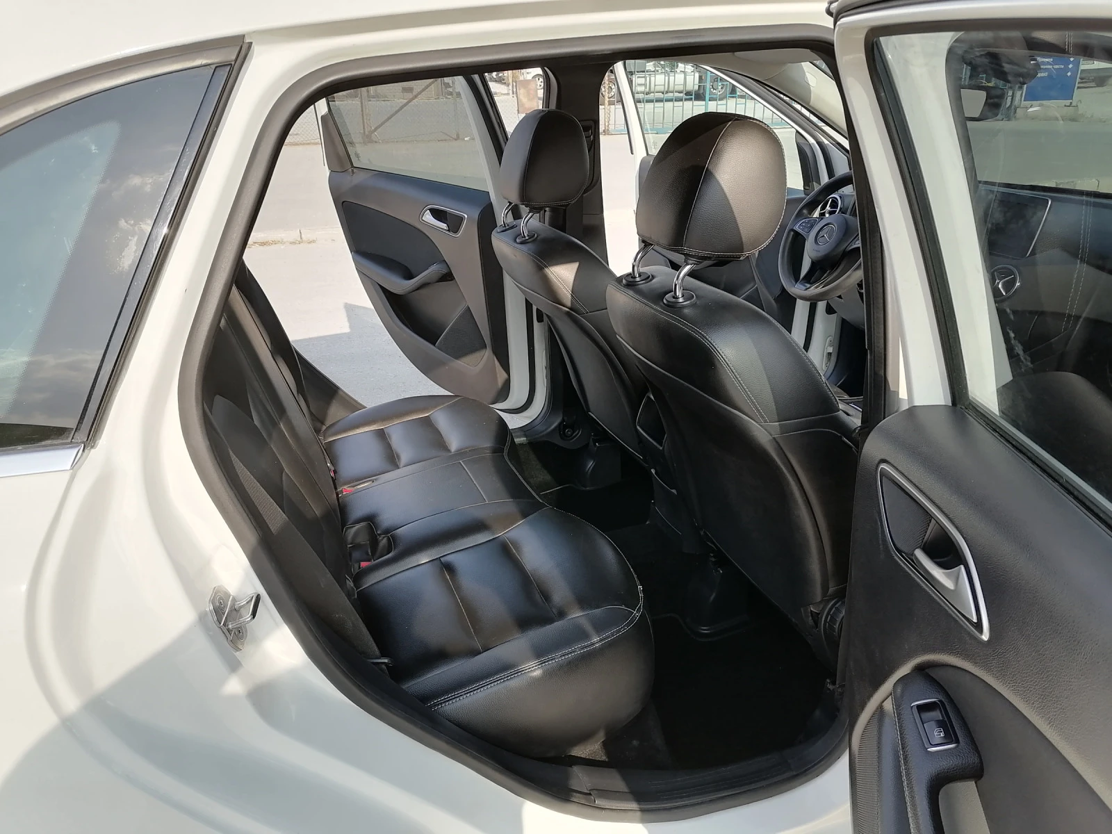 Mercedes-Benz B 200 2019  | Mobile.bg   11