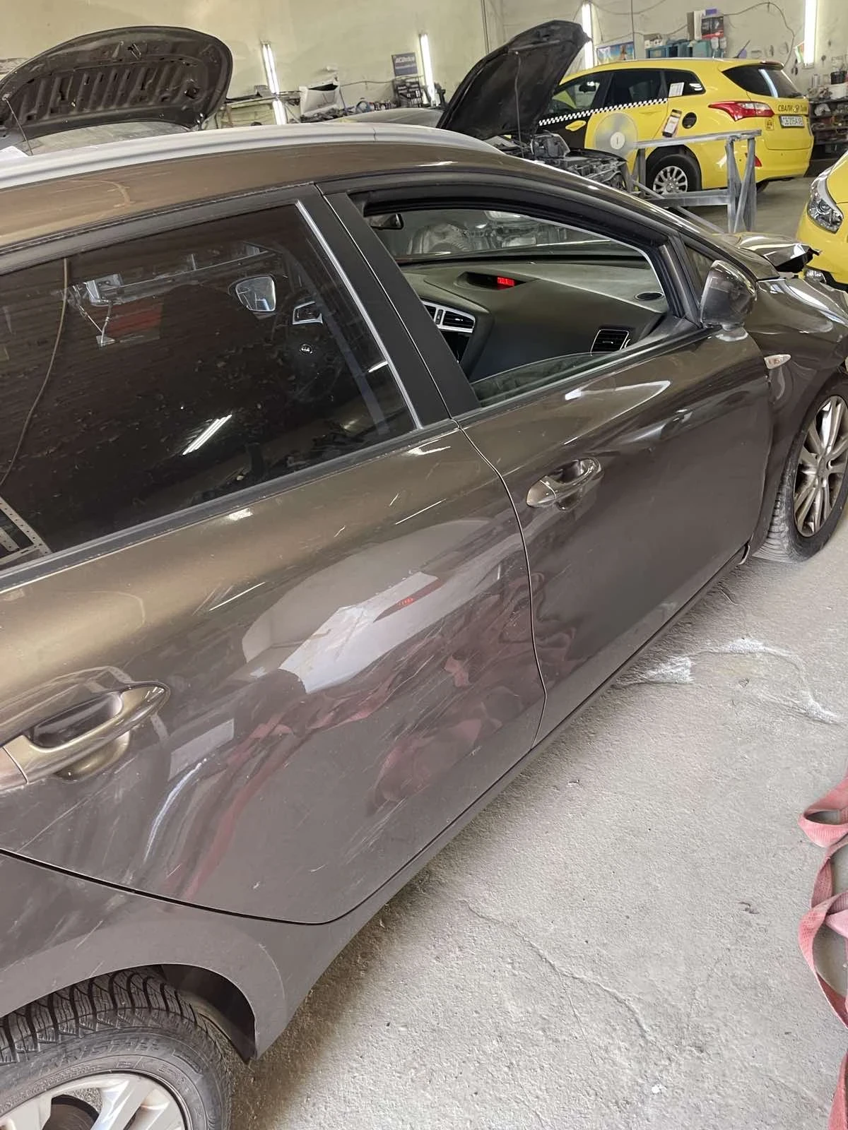 Kia Ceed 1.4   | Mobile.bg   11